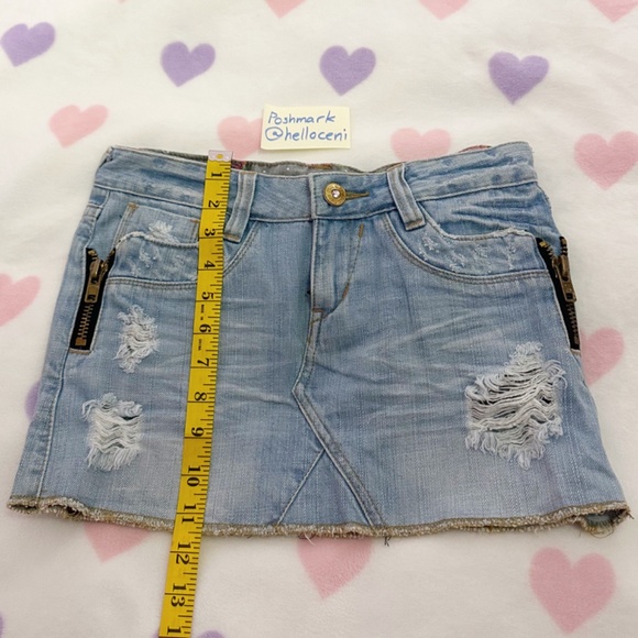 Cecil McBee | Distressed Denim Mini Skirt - Picture 4 of 4